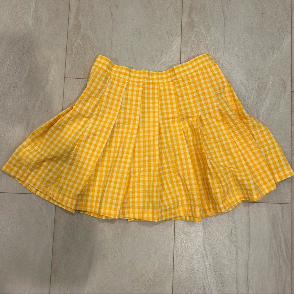 Urban Outfitters Yellow and White Pleated Skater Mini Skirt medium